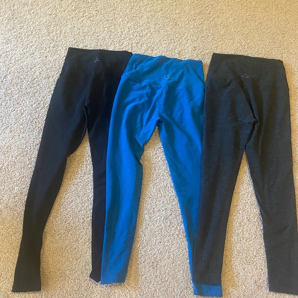 Beyond Yoga Leggings- Bundle of 3 pairs - Picture 1 of 8